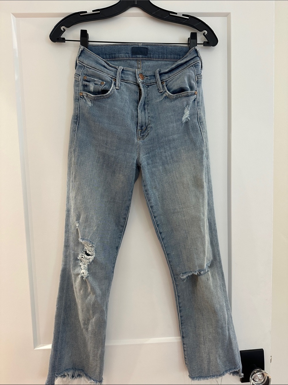 Mother INSIDER CROP STEP FRAY Light Blue Distressed Women's Jeans 24